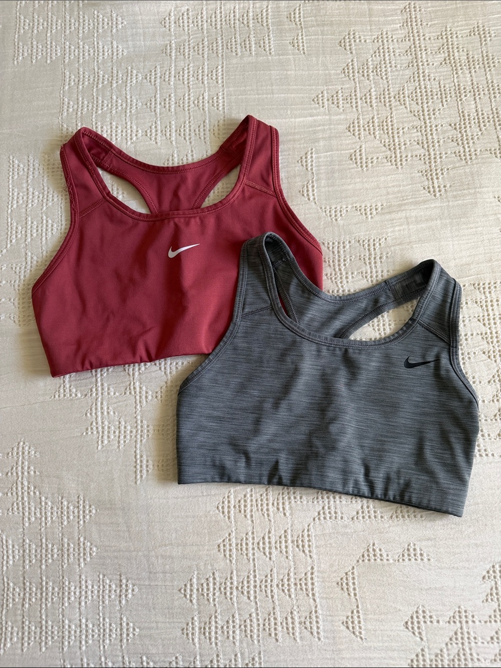 Nike sports bra bundle